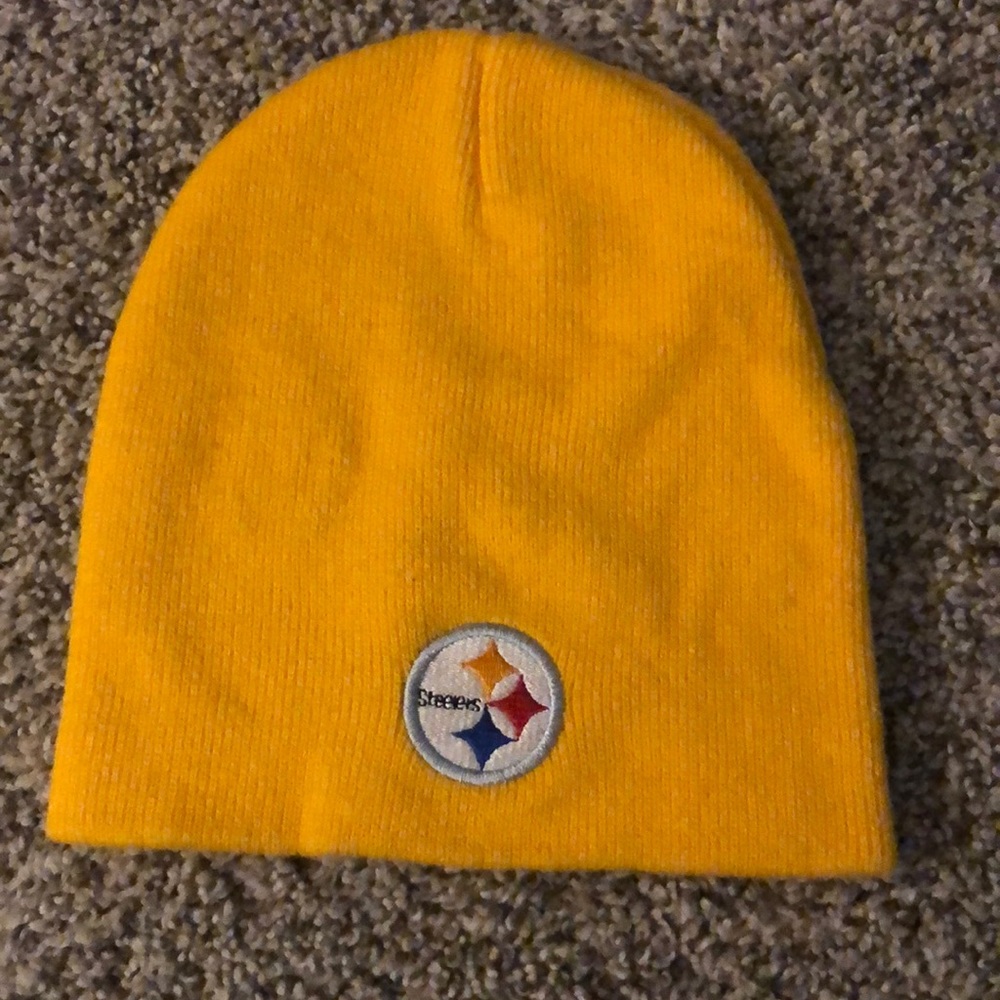 💕3 for 12💕 EUC Steelers Beanie